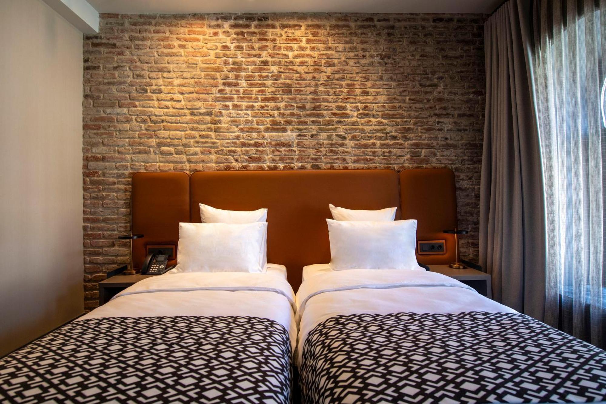 Qarvasla Hotel Tbilisi Exterior photo